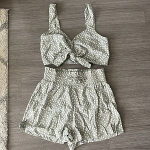 Abercrombie & Fitch Top & Shorts Set